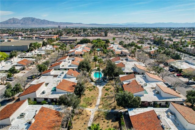 2695 San Lago Court, Las Vegas, NV 89121