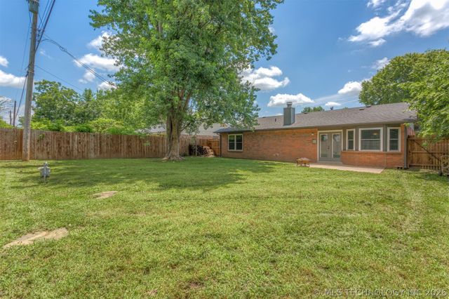 18121 E 2nd Street, Tulsa, OK 74108
