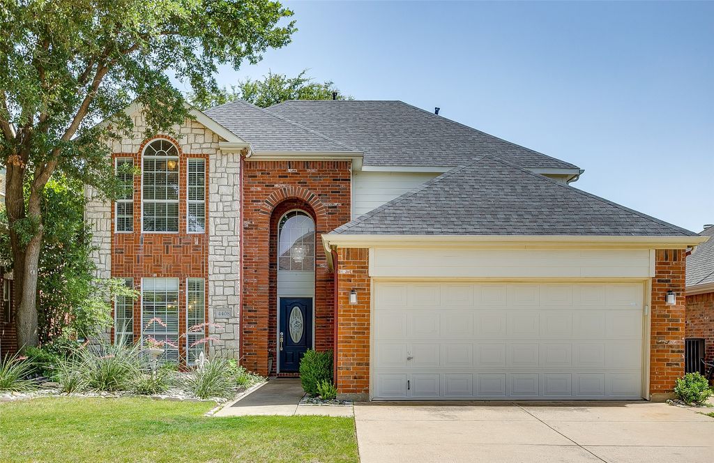 4408 Chris Drive, Fort Worth, TX 76244