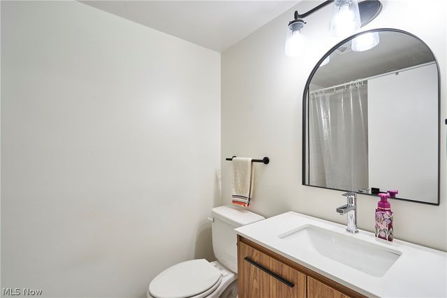 399 Mineola Avenue, Akron, OH 44313