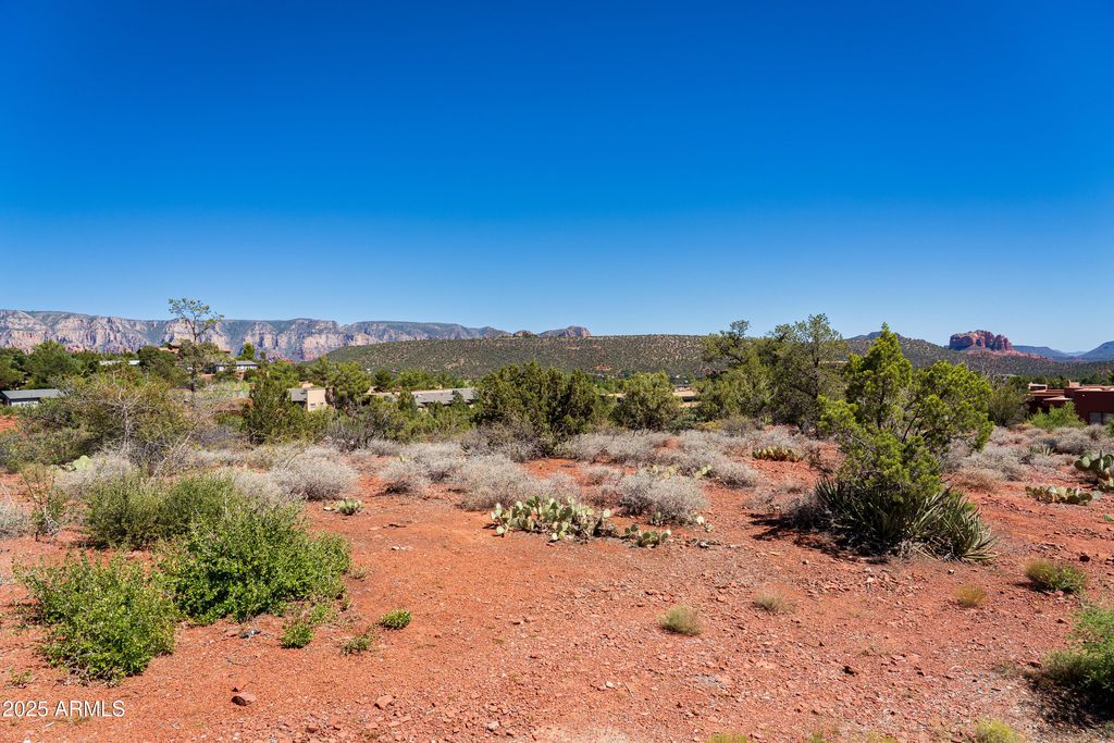 Image 13 of property listing at 25 E SPRING HOUSE Drive 71, Sedona, AZ 86336