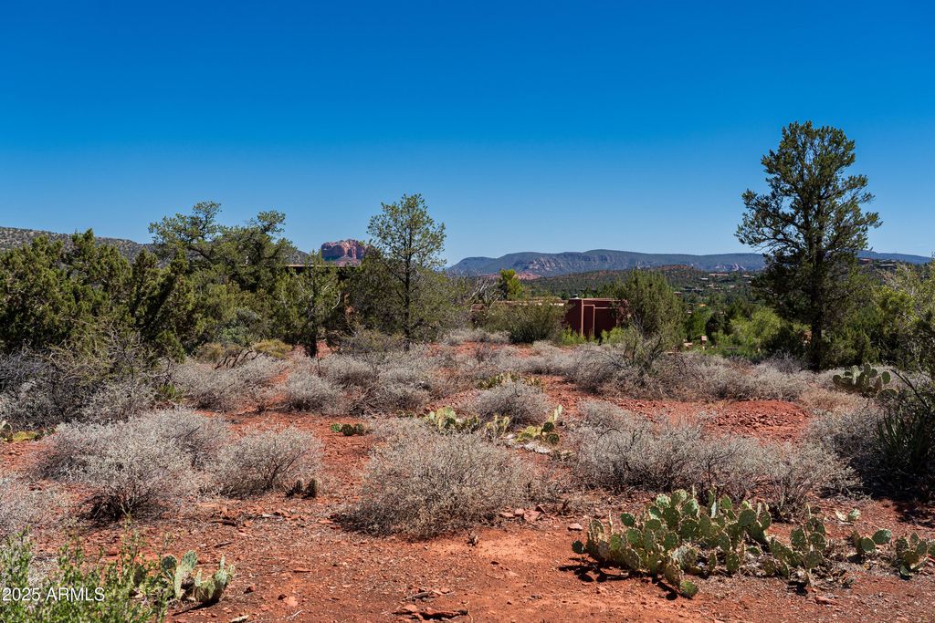 Image 6 of property listing at 25 E SPRING HOUSE Drive 71, Sedona, AZ 86336