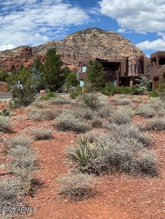 Image 8 of property listing at 25 E SPRING HOUSE Drive 71, Sedona, AZ 86336