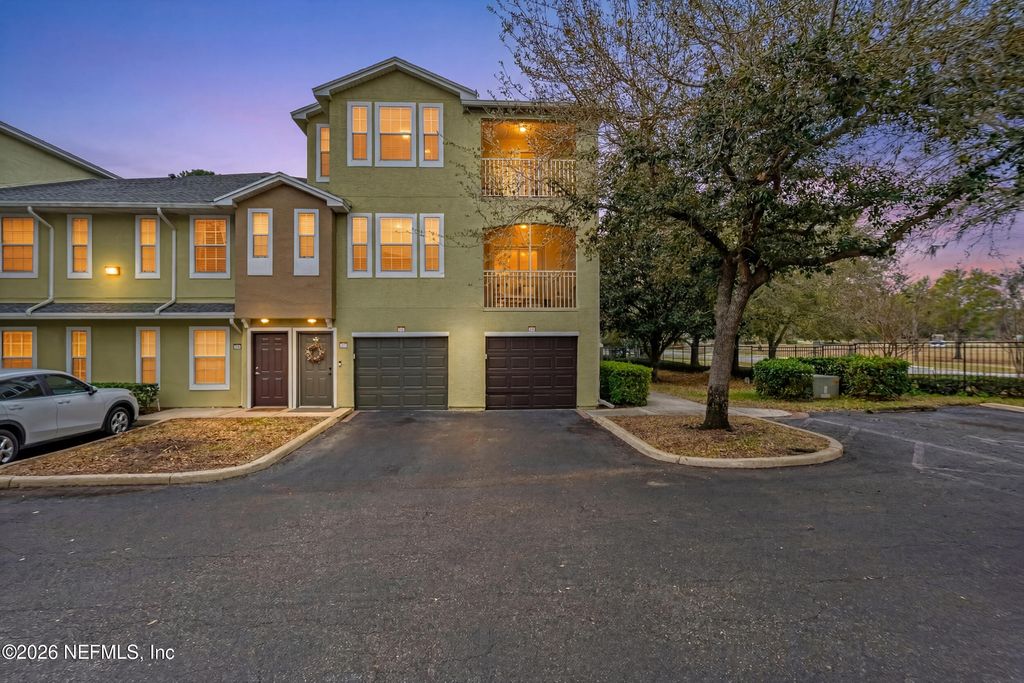 10075 GATE Parkway N 207, Jacksonville, FL 32246