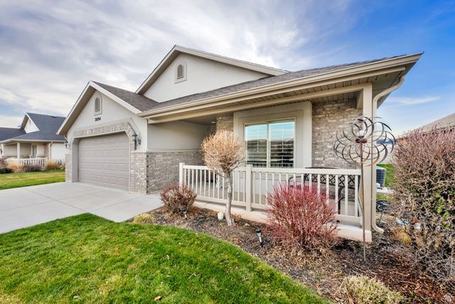 2894 TRAILSIDE DR, Syracuse, UT 84075