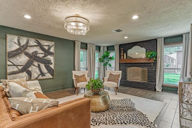 6202 Knollview Drive, Spring, TX 77389