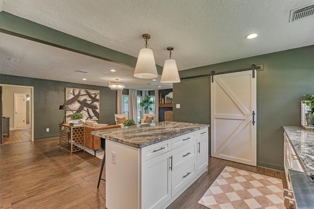 6202 Knollview Drive, Spring, TX 77389