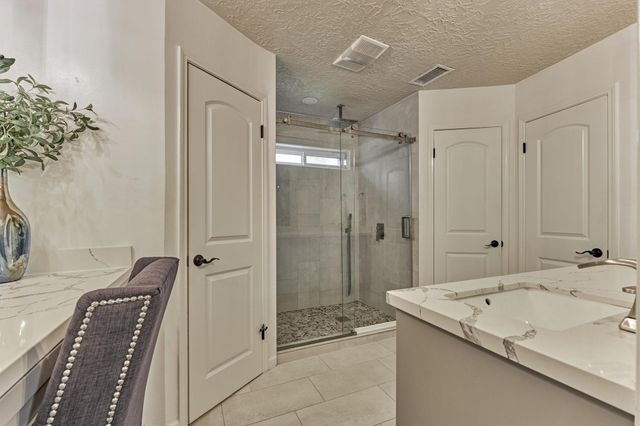 6202 Knollview Drive, Spring, TX 77389