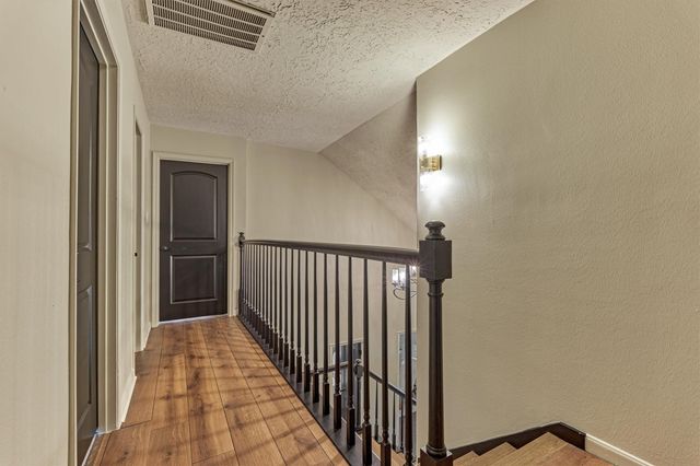 6202 Knollview Drive, Spring, TX 77389
