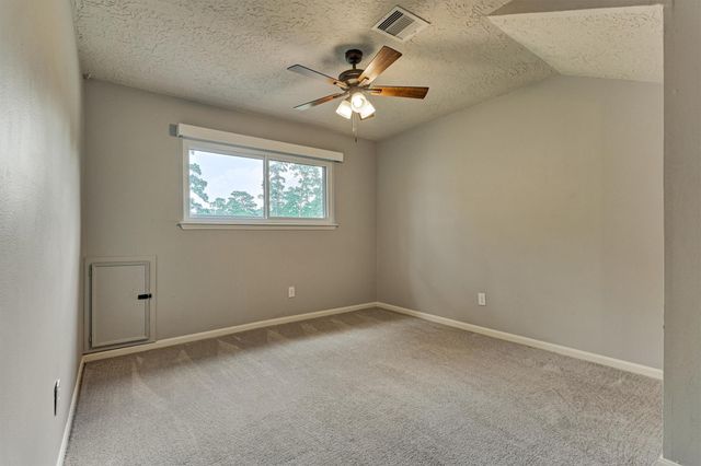 6202 Knollview Drive, Spring, TX 77389