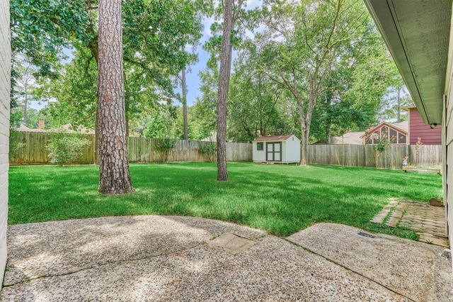 6202 Knollview Drive, Spring, TX 77389