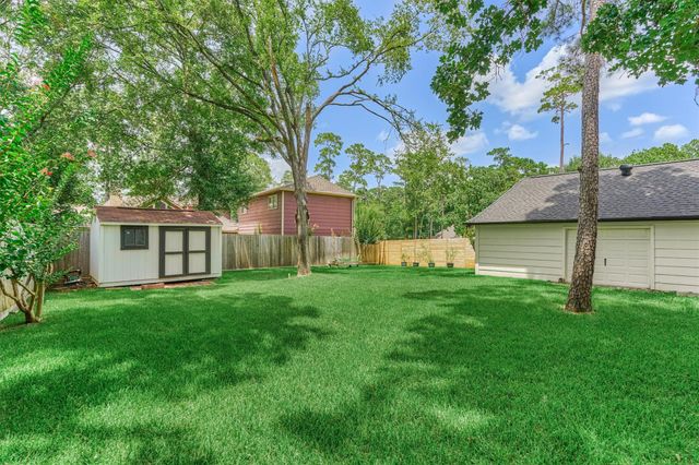6202 Knollview Drive, Spring, TX 77389