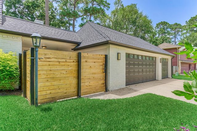 6202 Knollview Drive, Spring, TX 77389