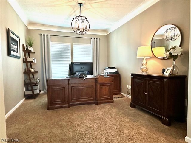 2556 Palmer Lane, Avon, OH 44011
