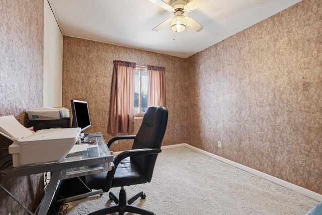 2924 LINDBERGH AVENUE, Stevens Point, WI 54481