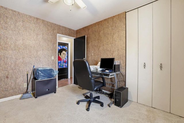 2924 LINDBERGH AVENUE, Stevens Point, WI 54481