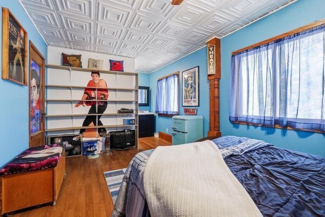 2924 LINDBERGH AVENUE, Stevens Point, WI 54481