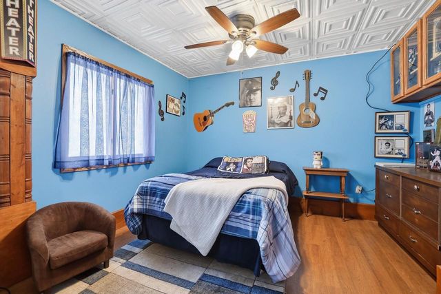 2924 LINDBERGH AVENUE, Stevens Point, WI 54481