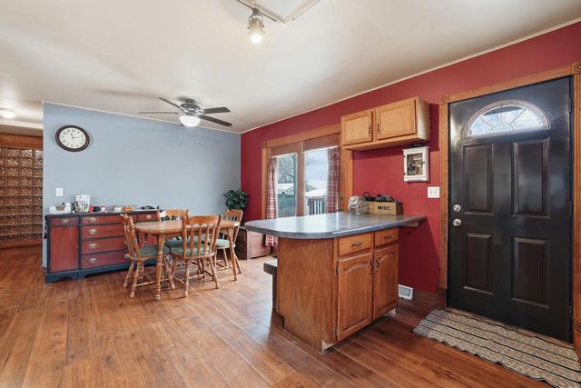 2924 LINDBERGH AVENUE, Stevens Point, WI 54481