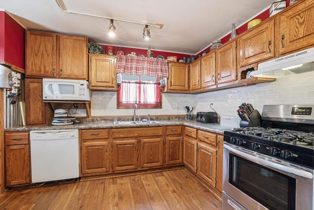 2924 LINDBERGH AVENUE, Stevens Point, WI 54481