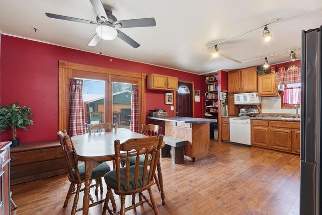 2924 LINDBERGH AVENUE, Stevens Point, WI 54481