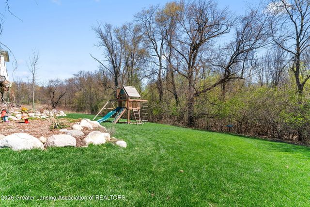 6106 Fresno Lane, East Lansing, MI 48823
