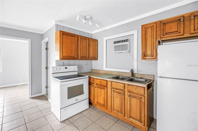 7312 68TH STREET N, Pinellas Park, FL 33781