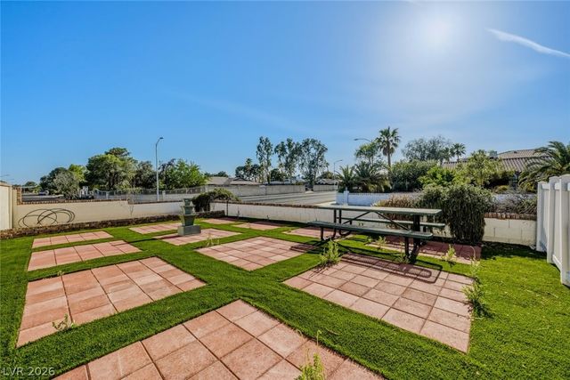 6760 West Oakey Boulevard, Las Vegas, NV 89146