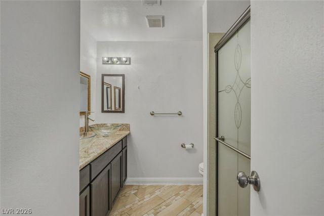 6760 West Oakey Boulevard, Las Vegas, NV 89146