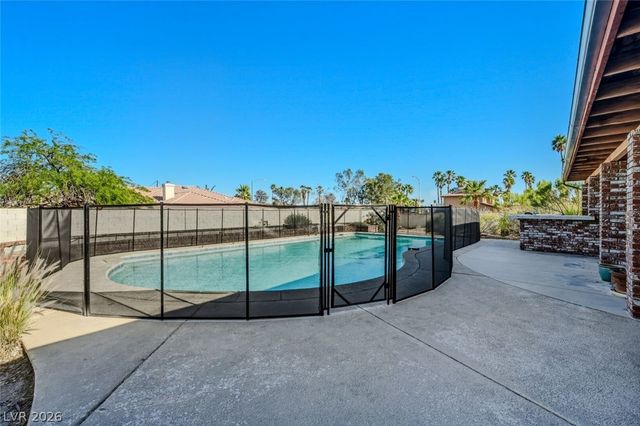 6760 West Oakey Boulevard, Las Vegas, NV 89146