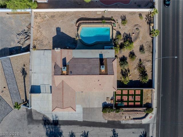 6760 West Oakey Boulevard, Las Vegas, NV 89146