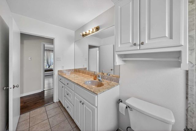 914 Forest Trail, Jacksonville, TX 75766