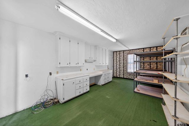 914 Forest Trail, Jacksonville, TX 75766