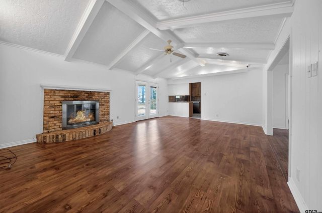 914 Forest Trail, Jacksonville, TX 75766