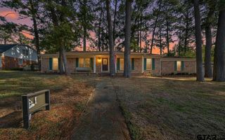 914 Forest Trail, Jacksonville, TX 75766