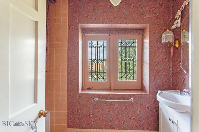 600 W Gold Street, Butte, MT 59701