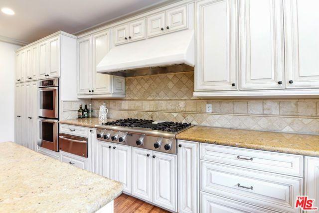16790 Marquez Avenue, Pacific Palisades (los Angeles), CA 90272