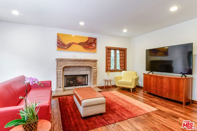 16790 Marquez Avenue, Pacific Palisades (los Angeles), CA 90272