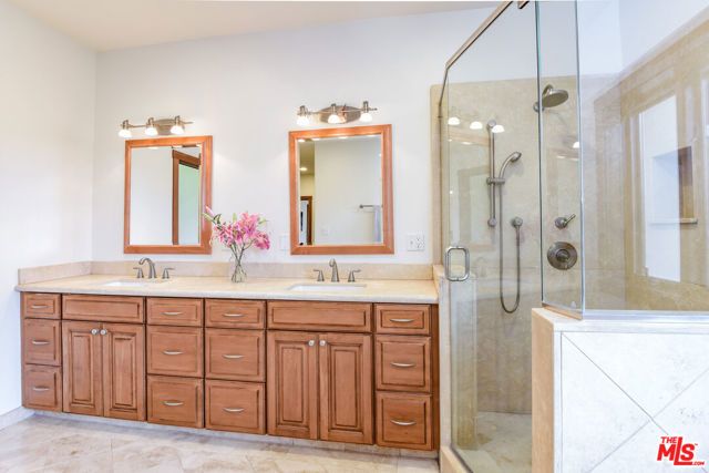 16790 Marquez Avenue, Pacific Palisades (los Angeles), CA 90272