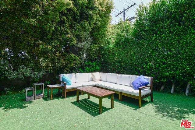 16790 Marquez Avenue, Pacific Palisades (los Angeles), CA 90272