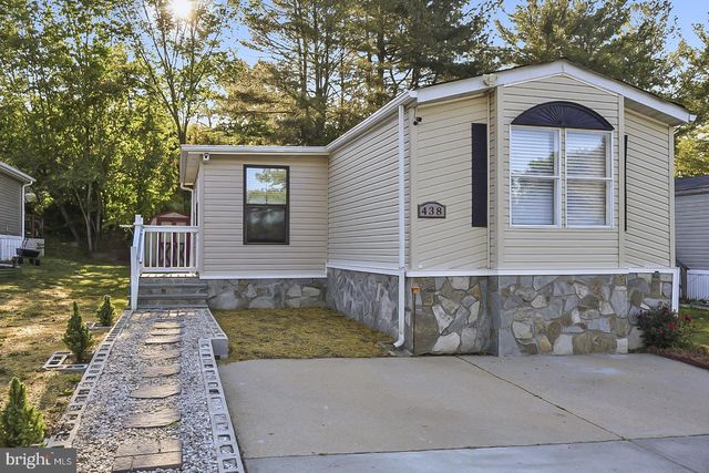 438 SARAH ANNE DRIVE, Lothian, MD 20711