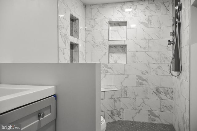 438 SARAH ANNE DRIVE, Lothian, MD 20711