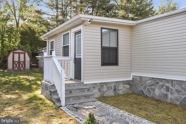 438 SARAH ANNE DRIVE, Lothian, MD 20711