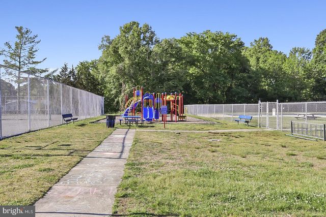 438 SARAH ANNE DRIVE, Lothian, MD 20711