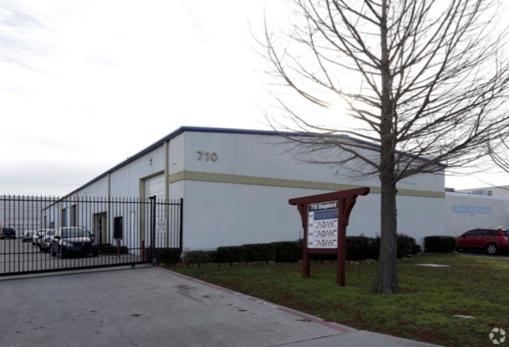 710 Shepherd Drive 103, Garland, TX 75042