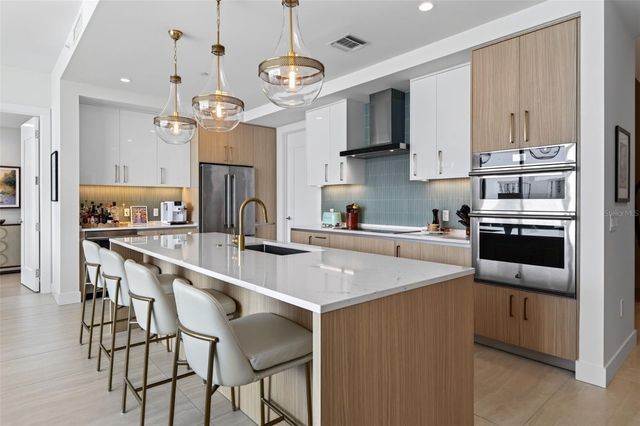 301 QUAY COMMONS 1009, Sarasota, FL 34236