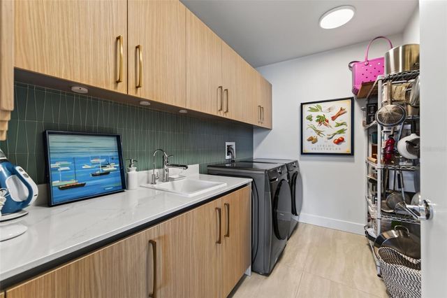 301 QUAY COMMONS 1009, Sarasota, FL 34236