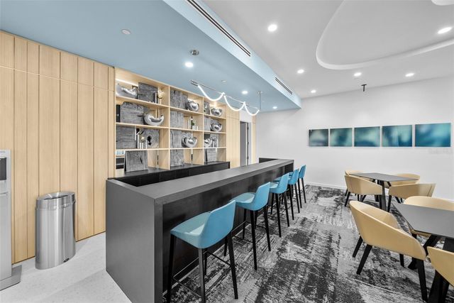 301 QUAY COMMONS 1009, Sarasota, FL 34236