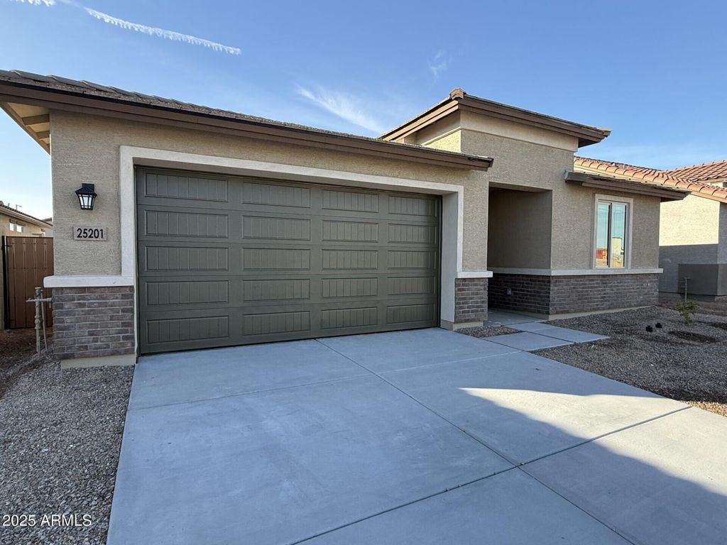 25201 W LA SALLE Street, Buckeye, AZ 85326