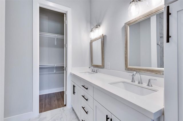 4507 E Martin Luther King Jr BLVD 132, Austin, TX 78721